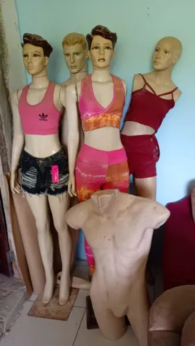Maniquim 300 tudo