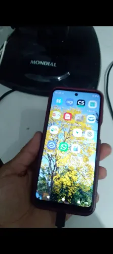 Moto g53 5g apenas com marcas de uso