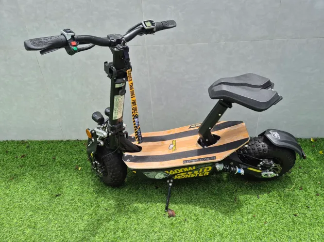 Patinete Two Dogs 1600w