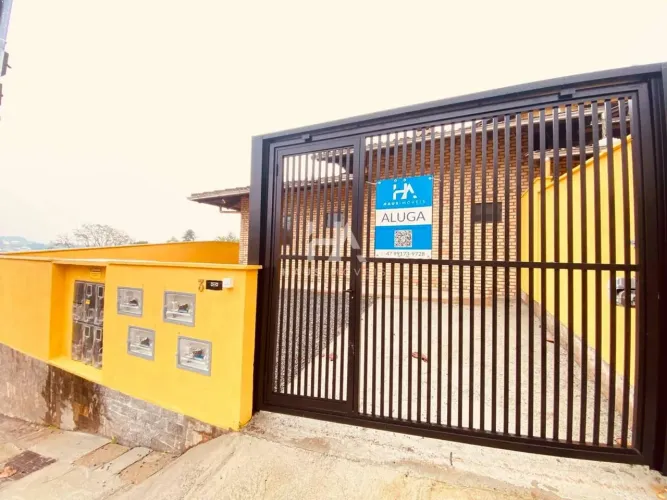 Casa residencial para alugar no bairro Barra do Rio Molha com 60 m² e 2 dormitórios/quarto