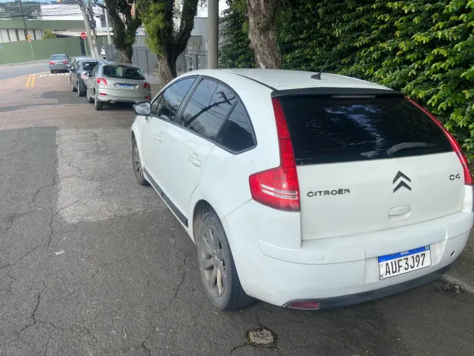 Citroen C4 GLX 1.6 Flex 16V 5P Mec. 2011