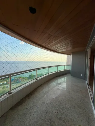 Vendo apartamento vista Rio Negro.