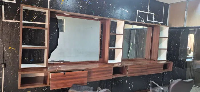 Vendo bancada de barbearia