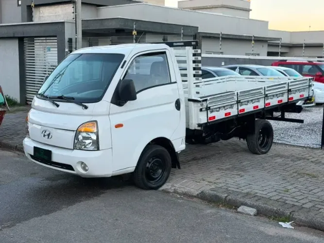 HYUNDAI HR