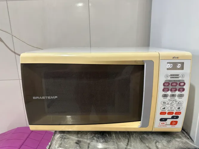 Vendo Microondas Brastemp ative! 