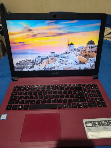 Vende-se notebook Acer Intel core. Em perfeito estado.