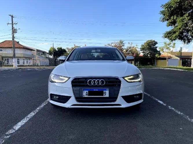 Audi A4 2.0 16V TFSI 183/180cv Multitronic 2014