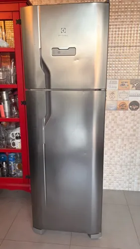 Geladeira Electrolux Frost Free 400L Duplex
