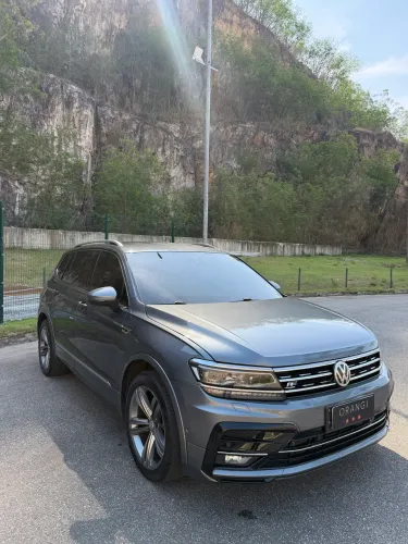 Volkswagen Tiguan Allspac R-line 350 TSI 2.0 4X4 2019