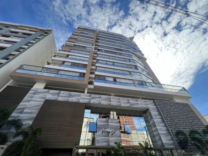 Edifício Vicenza com 3 quartos sendo 1 suíte no Centro de Guarapari-ES