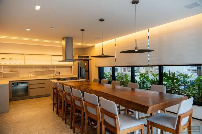 Apartamento para Venda em Balneário Camboriú, Centro, 4 dormitórios, 4 suítes, 5 banheiros