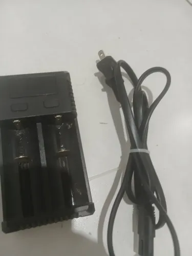 Carregador de bateria/pilha