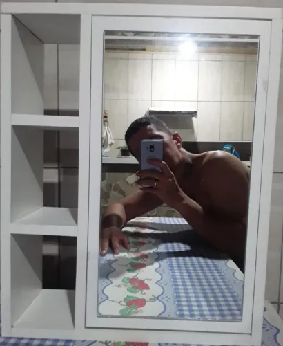 Armário de Banheiro Suspenso