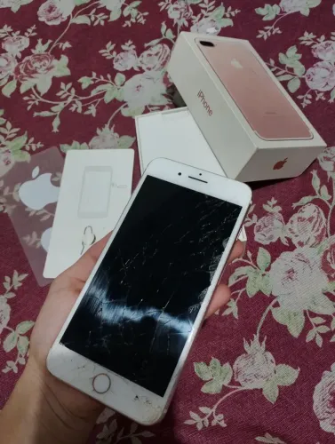 iPhone 7 pra concerto no precinho!! 