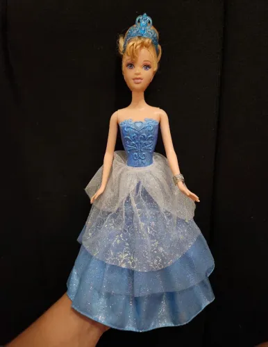 Boneca Barbie Cinderela