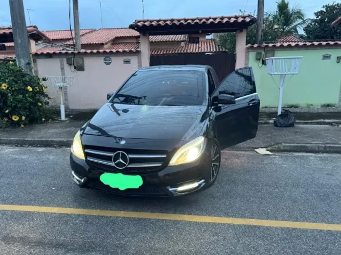 Mercedes-Benz Classe B 200 CGI 1.6 TB Sport 156cv AUT 2013
