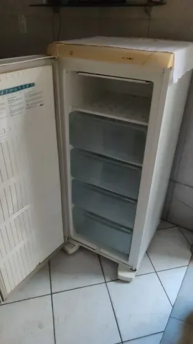 Freezer FE18
