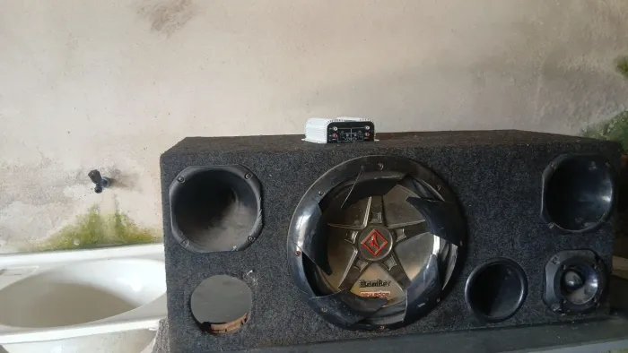 Vendo caixa de som