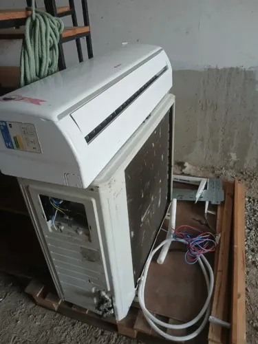 Ar-Condicionado Split Gree - Completo com Evaporadora e Condensadora