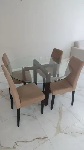 Mesa de jantar 4 lugares