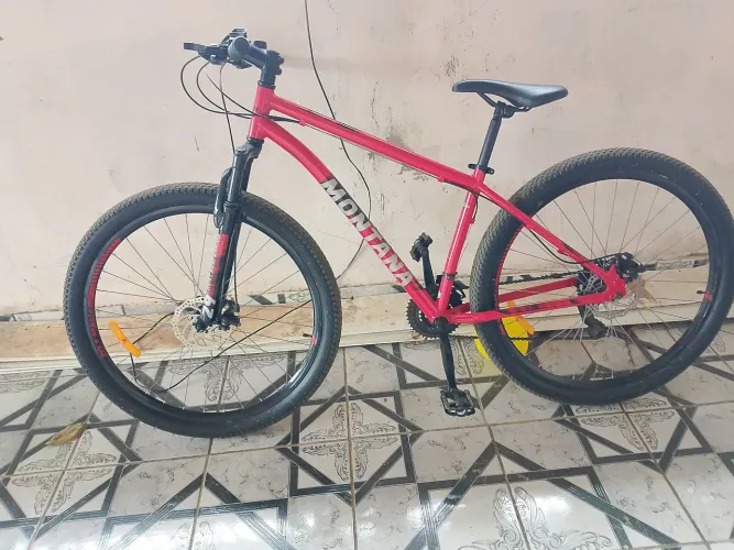 Bicicleta modelo Montana