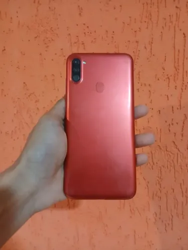 Samsung a11 (leia a descrição!!!)
