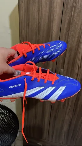 Chuteira adidas Predator 24 Campo Tamanho 42