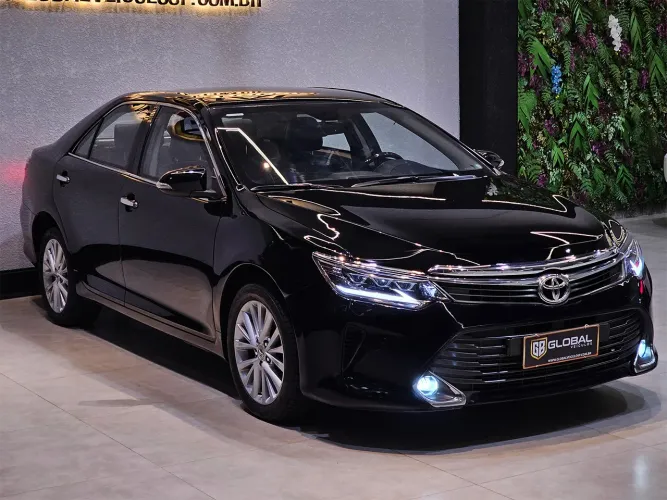 Toyota Camry XLE 3.5 24V Aut. 2015
