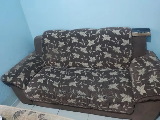 Vendo sofá por 180