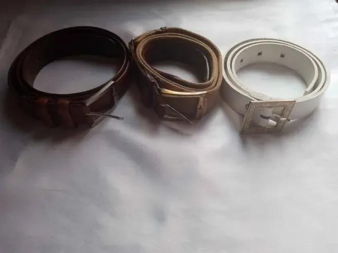 cintos usados em bom estado - marcas FOOT e Dustin