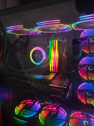 PC - Gamer Intel- i5 14500 - 32GB DDR4 3200Mhz - Intel Arc750 8GB - SSD 1TB.