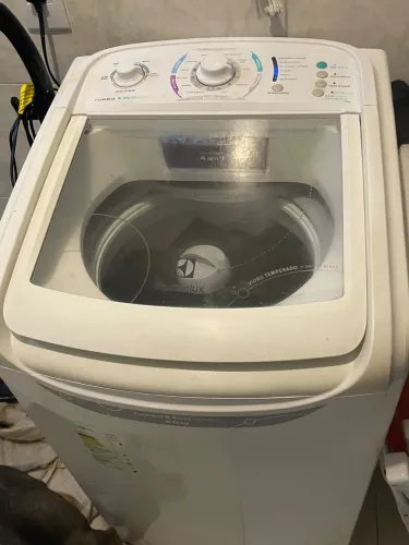 Máquina de lavar Eletrolux 8kg