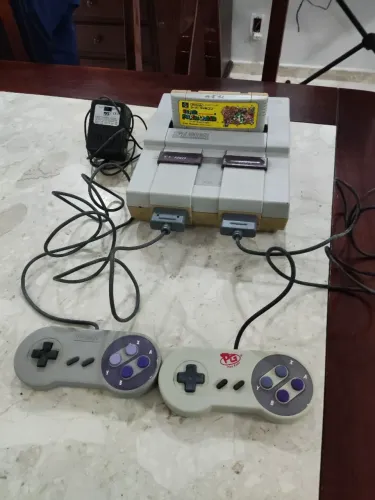 Super Nintendo c/ Super Mario World