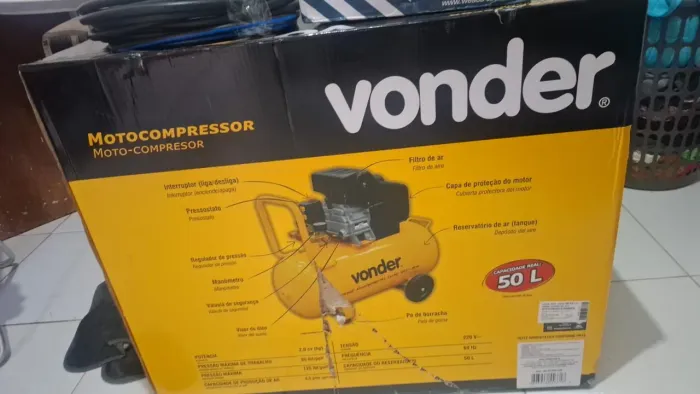 Compressor 50 litros e aspirador 20 litros