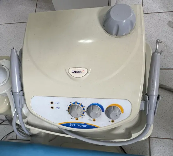 Ultrassom e jato de bicarbonato
