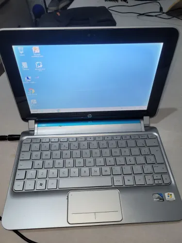 Netbook HP só funciona na tomada.