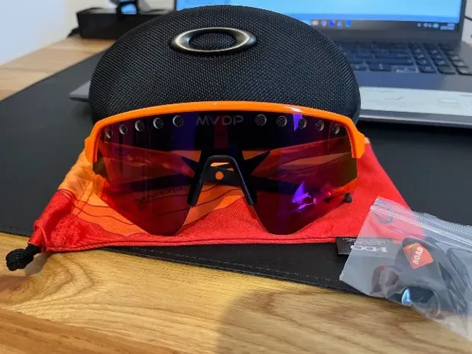 Óculos Oakley Sutro Lite MVDP