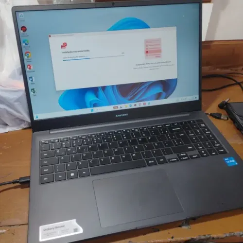 Notebook samsung galaxy book 2 i5 12th (rapido)