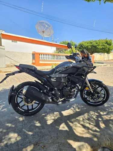 Vendo Storm 200 (Apenas 3mil km rodado)