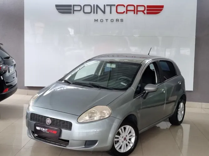Fiat Punto Attractive 1.4 Fire Flex 8V 5P 2011