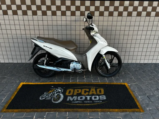 Vendo ou troco por MOTO Honda Biz 125 Completa 2021 Extra