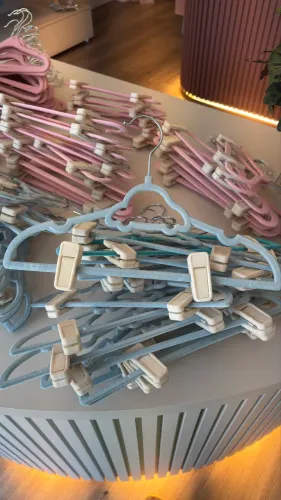 Cabides infantil veludo 