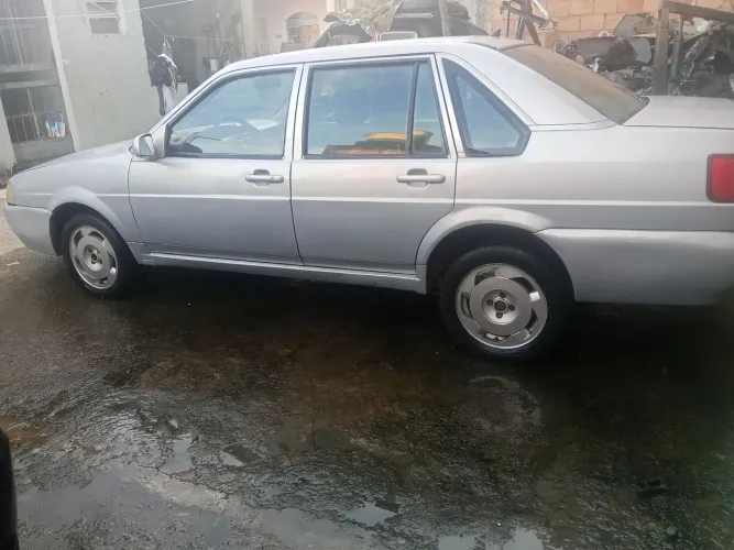 Volkswagen Santana 1.8 MI (álcool) 2002