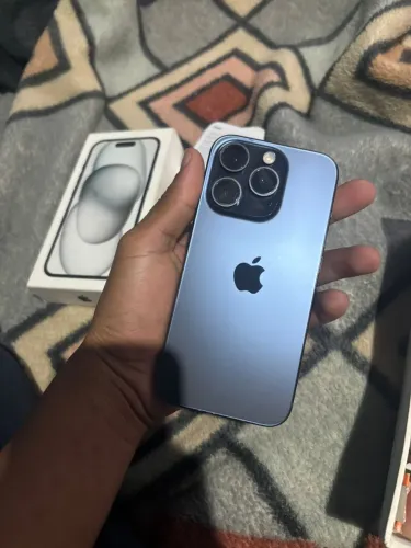 iPhone 15 pro 128gb 5G 85%