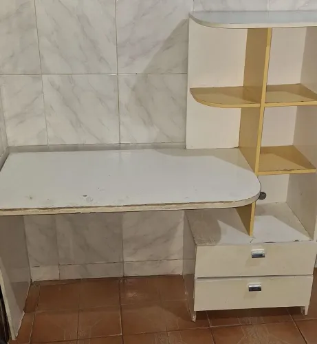 ESCRIVANINHA COM 2 GAVETAS
