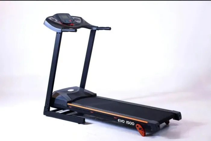 Esteira Fitness elétrica Evo 1500