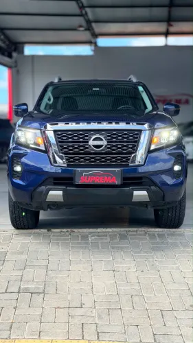 Nissan Frontier XE CD 4X4 2.3 Bi-TB Diesel Aut. 2025