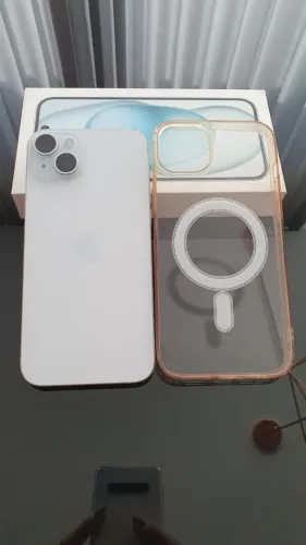 IPhone 15 Plus 256GB - 88% de bateria