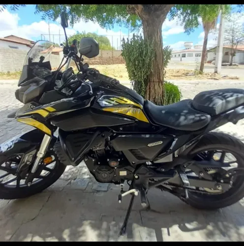 VENDO MOTO STORM 200CC SHINERAY 