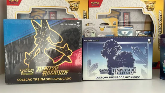 Pokémon ETB - Realeza Absoluta e Tempestade prateada